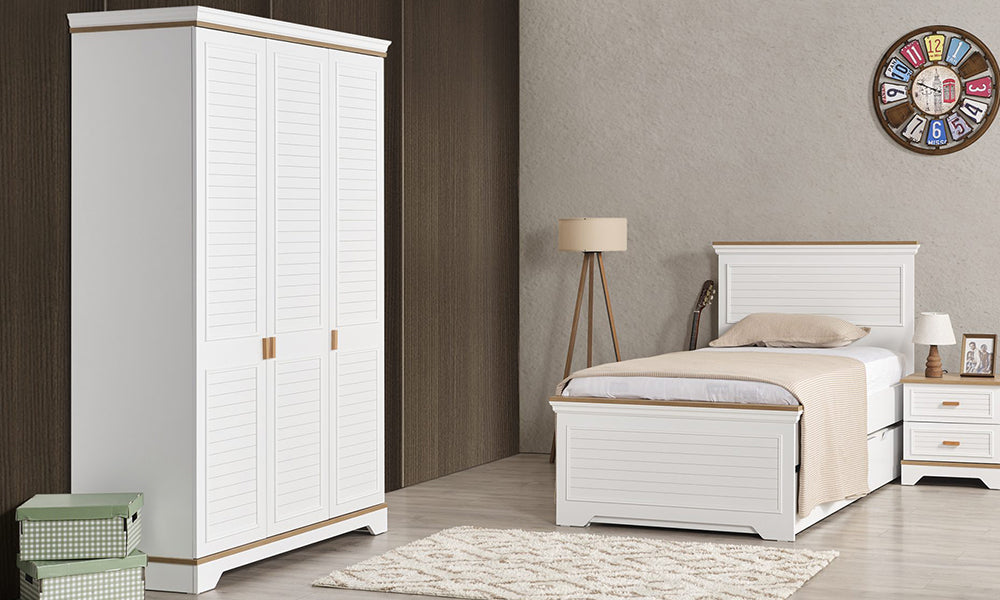 Lofter-Kleiderschrank