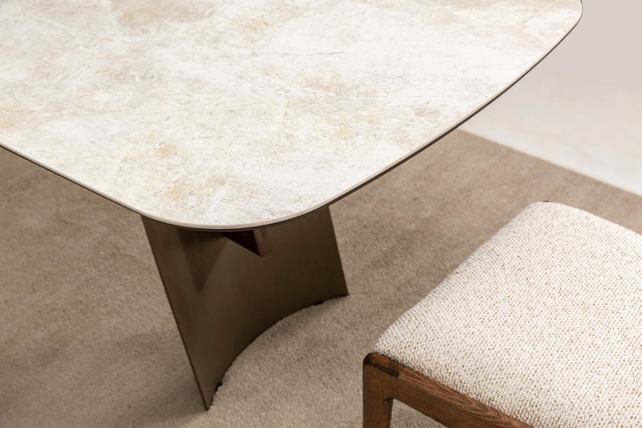 Olimpo Yemek Masası