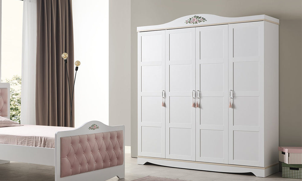 Sahra-Garderobe