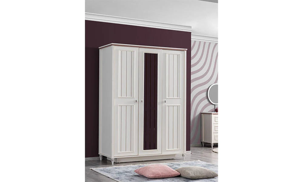 Ezgi-Garderobe