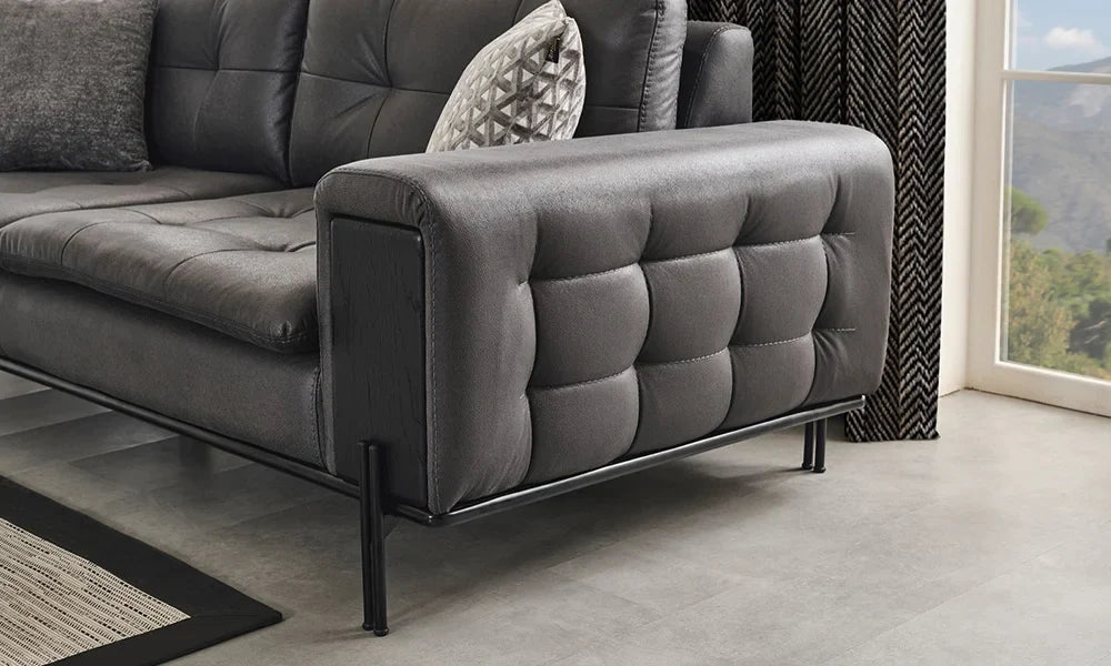 Dreisitziges Puffy-Revers-Sofa