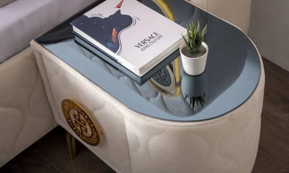 Intelligentes Bett von Versace
