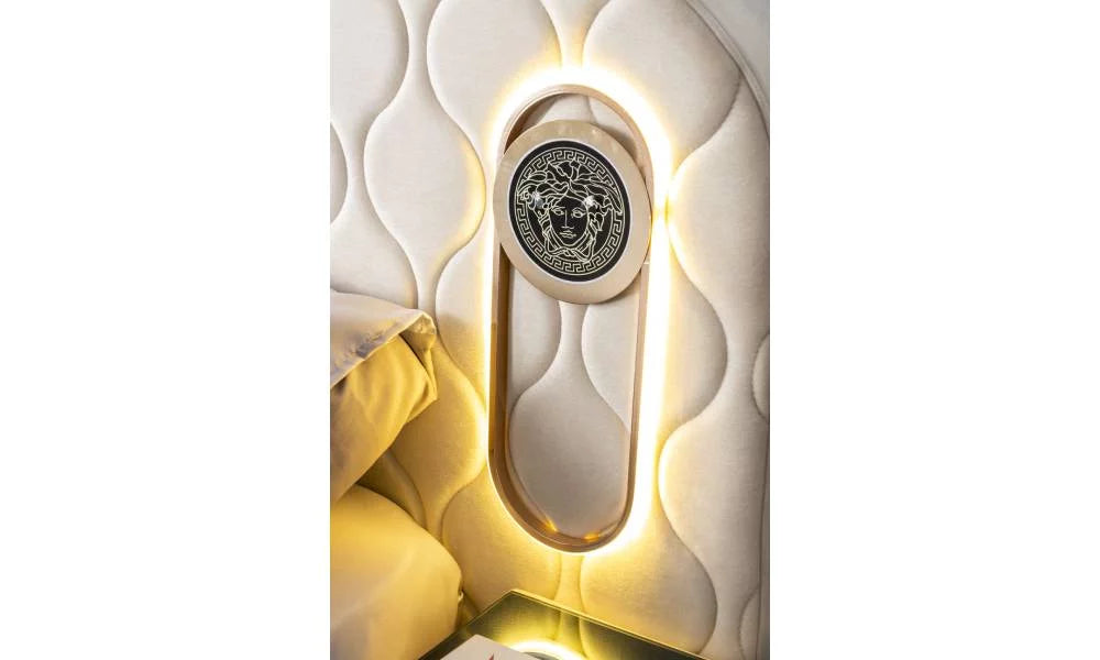 Intelligentes Bett von Versace